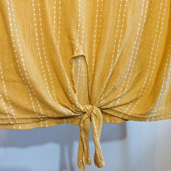 Anthropologie Blouse W5 Concepts Tie Front - Picture 5 of 6